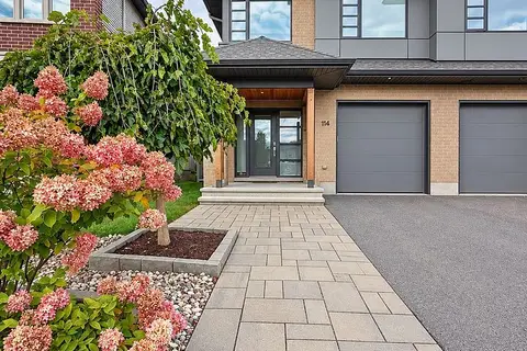 114 Larimar Circle