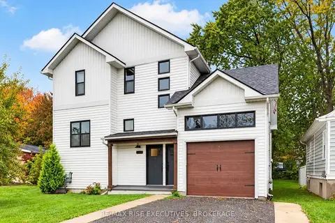 675 Collins Bay Road