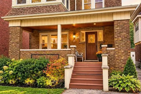21 Gage Avenue S 2