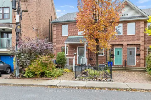12 Maclean Street