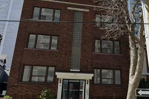 164 Park Street S 5