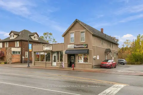 239 Main Street W