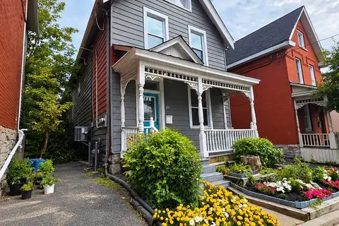 371 Bronson Avenue 1