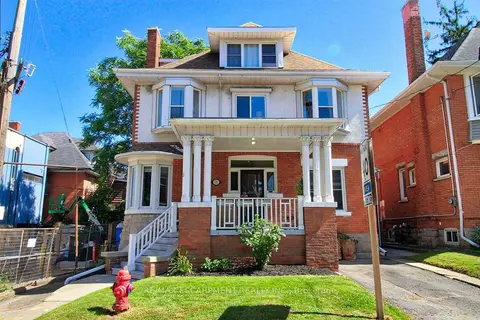 11 EASTBOURNE Avenue 1