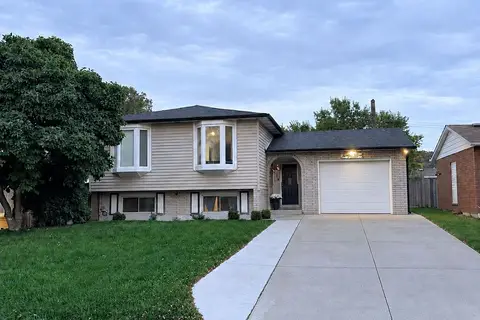 31 Country Club Drive