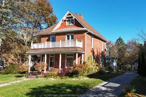 49 Booth Street N