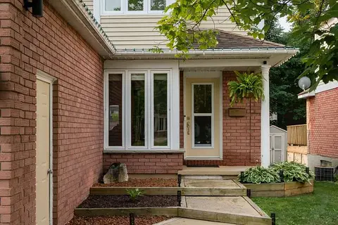 637 Tackaberry Drive
