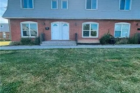 69 Hagey Avenue 2