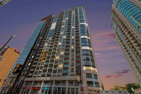 242 Rideau Street 201