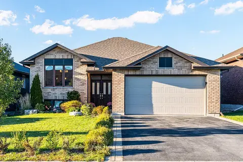 44 Liberty Crescent