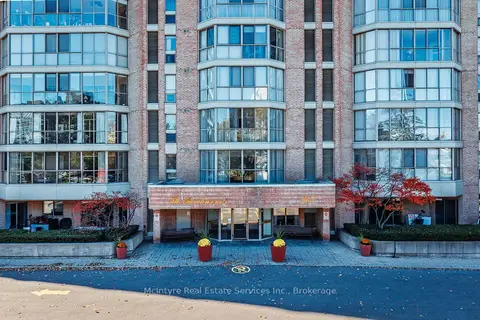 265 Westcourt Place 202