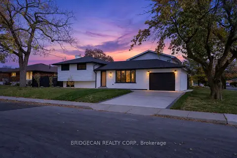 4 Bermuda Court