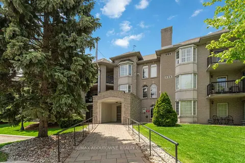 970 Golf Links Road 205
