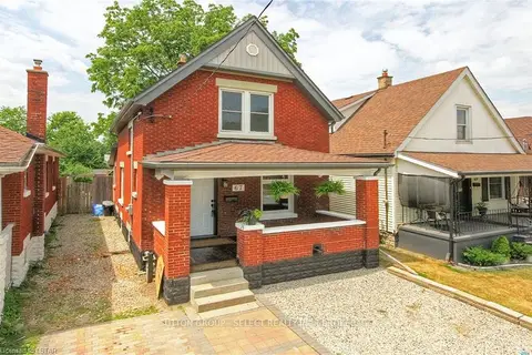 67 Hyla Street