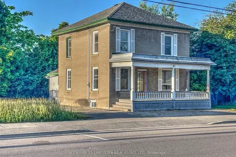 84 Picton Main Street W